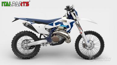 Husqvarna TE 300 2026 nazionale nuova