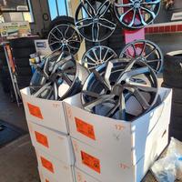 CERCHI IN LEGA NUOVI 7,5x17 5x112 VW SEAT AUDI 