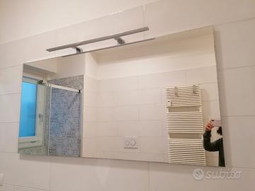 specchio bagno con led