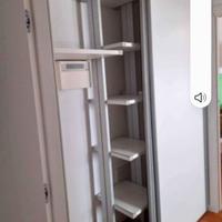 Cabina armadio a ripiani