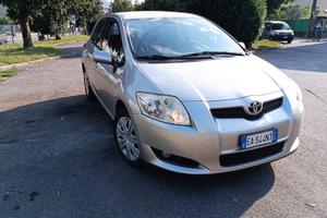 Toyota Auris 2009
