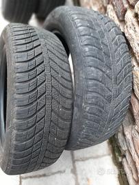 Gomme usate di varie misure