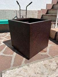 Vaso fioriera grande in Corten
