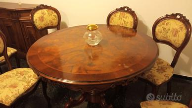 Tavolo +mobile basso+ 6 poltroncine