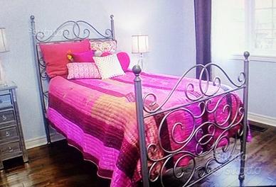 Letto testiera e pediera in ferro pieno forgiato a