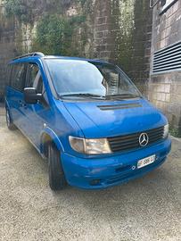 Furgone Mercedes Vito w638