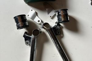 Manubrietti e supporti fanale Tommaselli