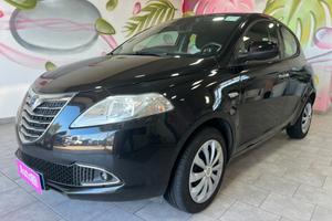 Lancia Ypsilon 1.2 69 CV 5 porte S&S Gold