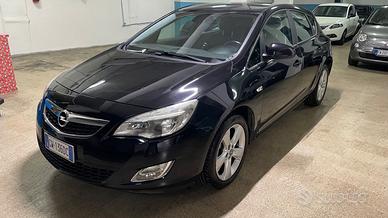 Opel Astra 1.4 100CV 5 porte Cosmo "Euro5"