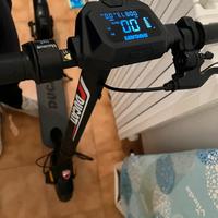 Monopattino ducati pro 2 plus nuovo