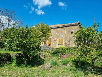 Villa o villino Trecastagni [Cod. rif 005VRG]