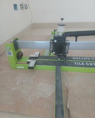 taglia mattoni da 120 con laser 