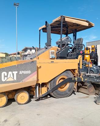 Vibrofinitrice Caterpillar AP600D