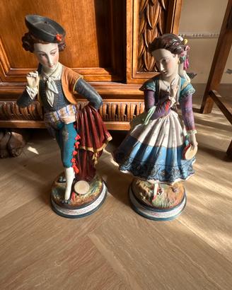 sculture in porcellana biscuit danzatori,