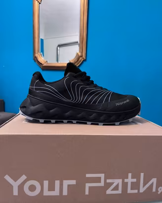 Nnormal Tomir scarpa trail numero 40 nuove