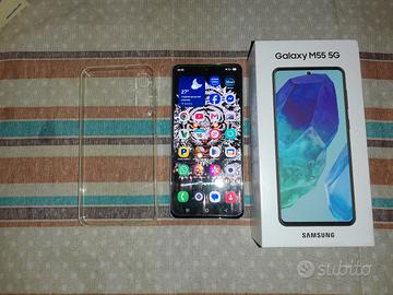 smartphone Samsung m55 pari a nuovo 