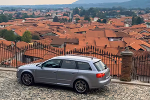 Audi A4 Avant S line del 2008, station wagon