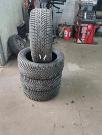 Pneumatici usati invernali Nokian 225/50R18 99H 