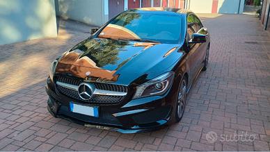 Mercedes Benz CLA 180 Premium "AMG" Line