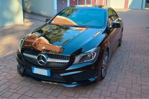 Mercedes Benz CLA 180 Premium "AMG" Line