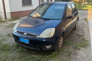 Ford Fiesta 2003 BENZINA