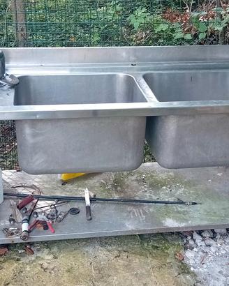 lavandino in acciaio a 2 vasche
