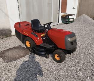 trattorino tagliaerba jonsered/Husqvarna 18cv