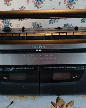 Radio Stereo Mangiacassette
