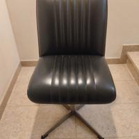 Titolo:
👉 Coppia sedie vintage anni ’60–’70