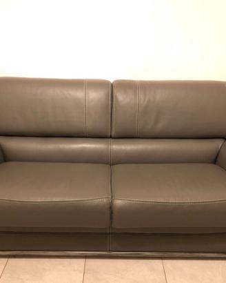 Divano letto artigianale in pelle