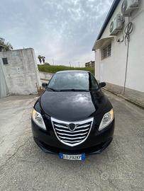 Lancia Ypsilon 1.3 MJT 16V 95 CV 5 porte S&S Silve