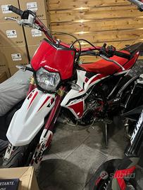 Fantic Motor Motard XMF 50 Competition KM ZERO