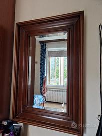 Specchio di legno