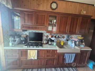 CUCINA BERLONI LIRICA IN LEGNO MASSELLO