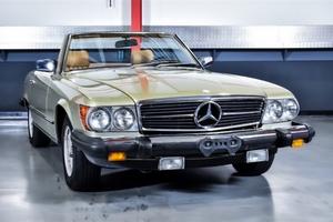 Mercedes Benz 380 SL del 1984