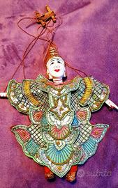 Marionetta orientale in ceramica alta 38 cm