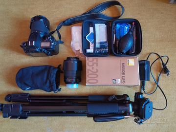 Nikon D7000 + Accessori
