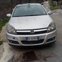 opel astra 1.700cc 101cv del 2004