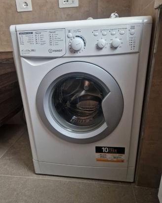 Lavatrice indesit