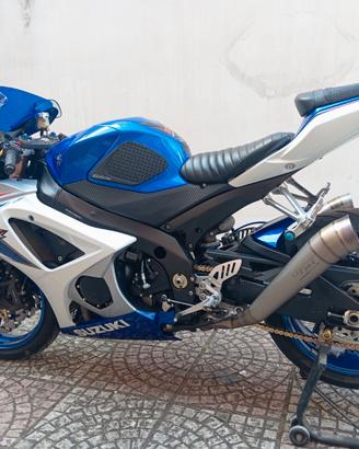Suzuki Gsx-r 1000 k8 2008 km 33.242 yoscimura