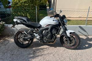Yamaha FZ6 S2