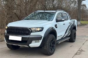 Ford Ranger 3.2 TDCi aut. DC Wildtrak 5 posti * Pa