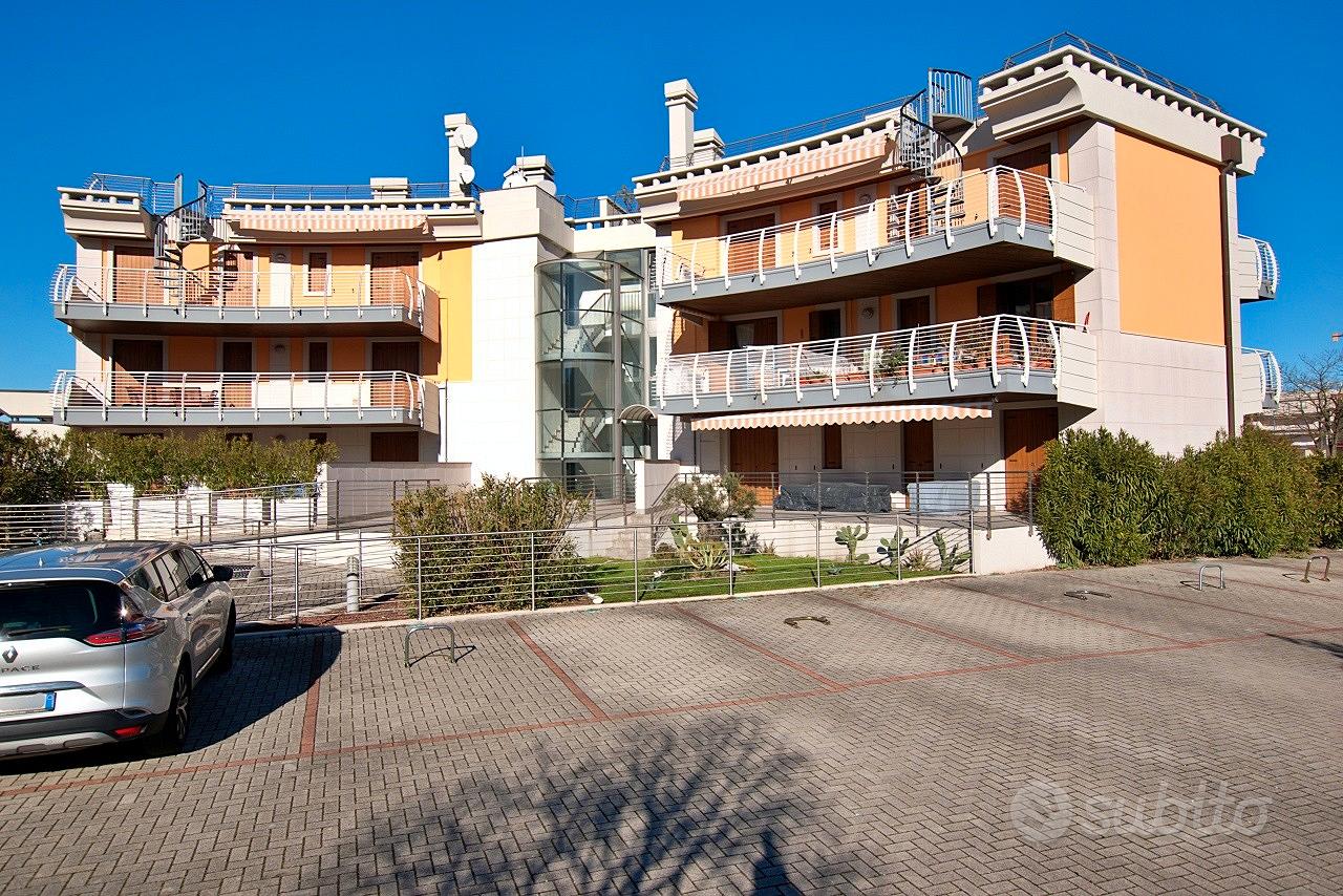 Appartamento 3 locali, 110 m²
