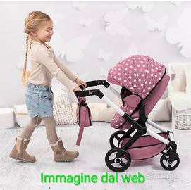 Passeggino per bambole ancora impacchettato