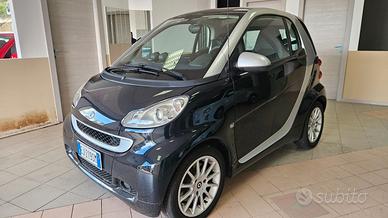 Smart ForTwo 800 40 kW coupé passion cdi