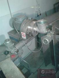 Macchinari frantoio defogliatore vasche gramole