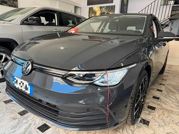 Volkswagen Golf 1.0 eTSI EVO DSG Life