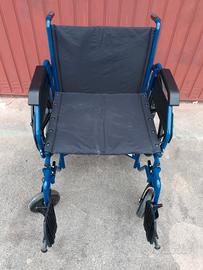 sedia con ruote 