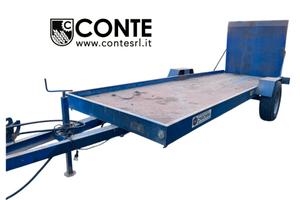Rimorchio pianale con rampa usato