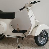 Piaggio Vespa 50 pk prima serrie 1982